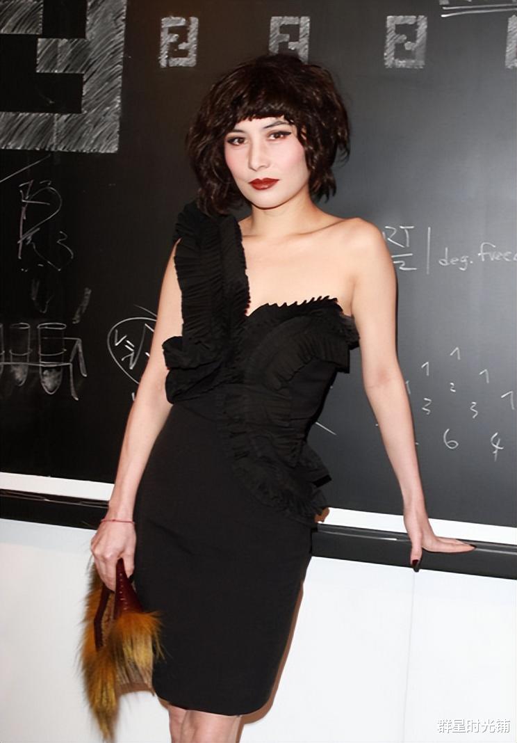 何超仪|何超仪: 和赌王性格最像的女儿，婚礼上丈夫被喊话要“三从四德”