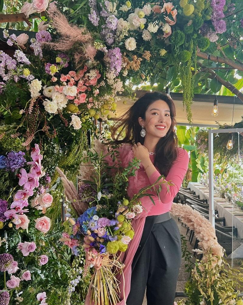 杨采钰|女演员杨采钰在大理包场庆生，武汉老乡：本来想偶遇，结果没缘分