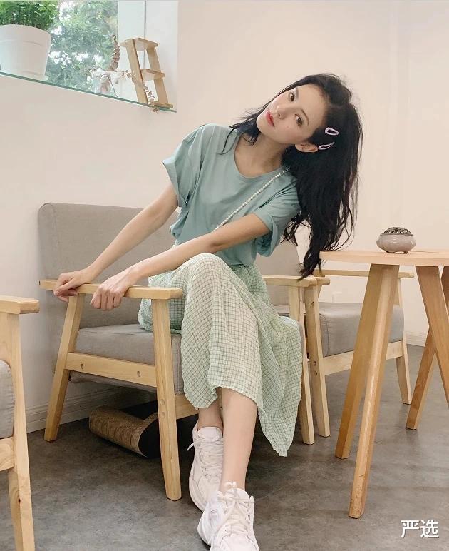 张予曦|王思聪“最美前任”颜值爆表身材完美，坚持健身，完美身材并不难