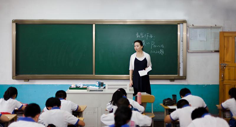 招聘|女教师辞职信“走红”,全篇毫无面子话,校长看后却无言反驳