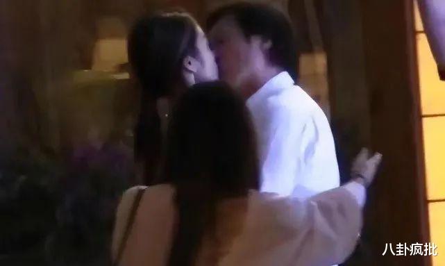 陈金飞|陈金飞杨采钰离婚？干爹重新力捧天仙！