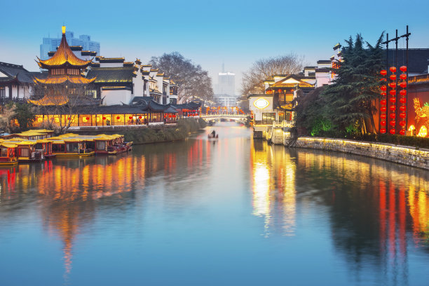 南京|南京最适合拍婚纱照的地方，旅游总收入超过4000亿元