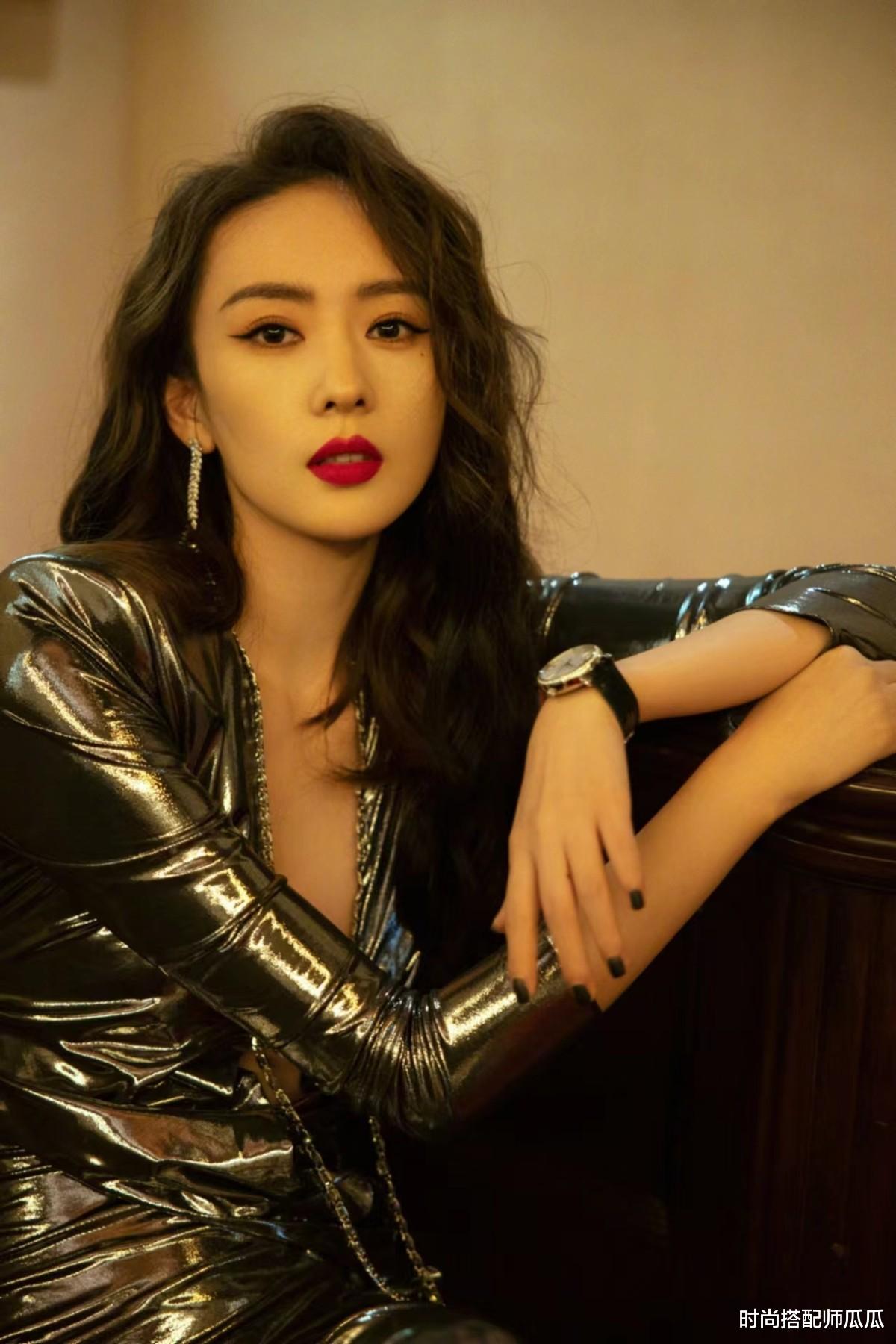 ?真正高级的中年女人，都不会留这“3种”发型，泡面卷位居第一