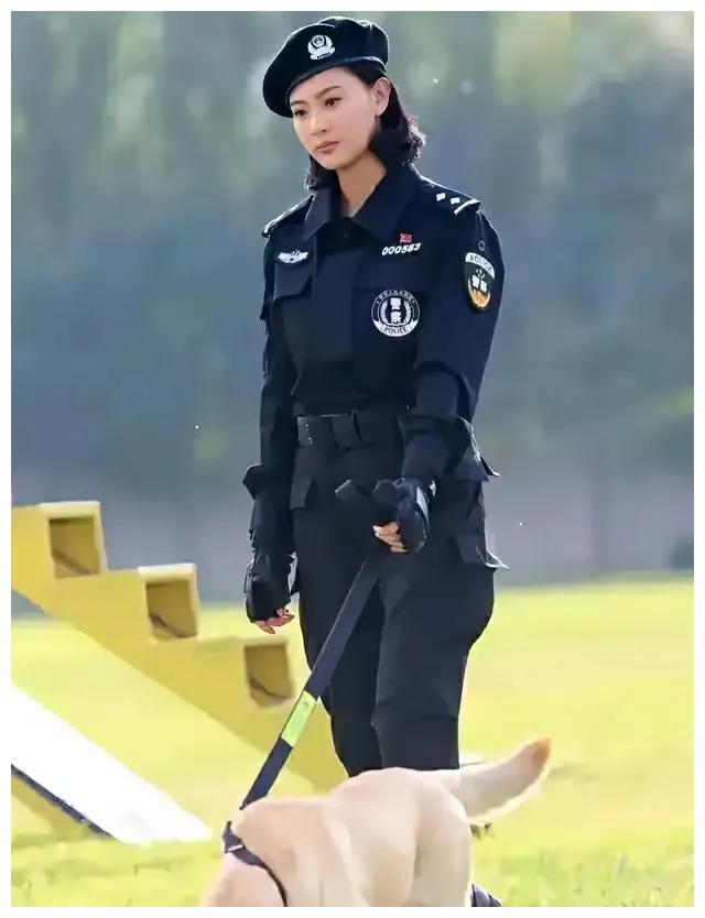 Angelababy|同是演“警花”，把杨颖、孙俪和颜丙燕放一起对比，差距就出来了