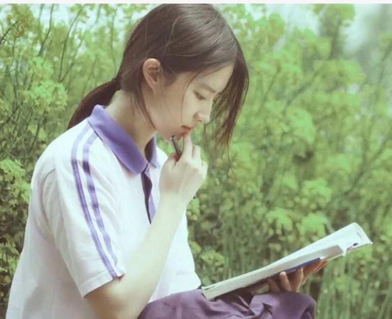 刘亦菲|刘亦菲又惹争议,15岁上大学遭质疑,电影学院评论区被沦陷