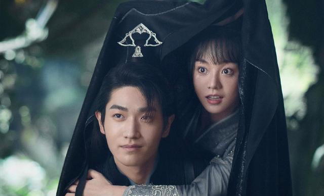 与君初相识·恰似故人归|与君初相识：原著的帅和尚，剧版成古装丑男，这值得洛锦桑倒追？