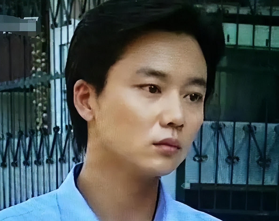 刘奕君|有一种大器晚成叫刘奕君，还没儿子火，如今45岁终于成功走红