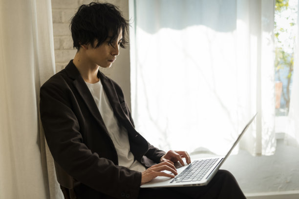 |人际交往中,怎样才能得到上司的重用?