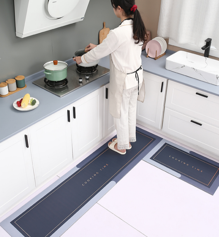 建议大家：不论厨房大小，尽量备上这7样好物，美观方便还不贵。