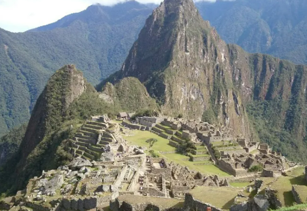 月亮|为何在南美洲语言不通，我仍不跟观光团？