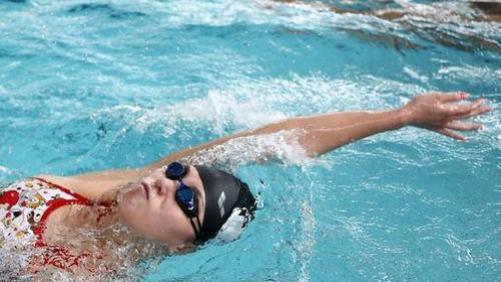 傅园慧|有一种“整容”叫傅园慧，整牙后竟直接改头换面，现在终于相信baby了