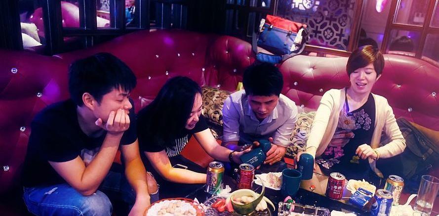 案例:女护士醉酒遭同事侵害,醒来后无人承认只得举报全体同事