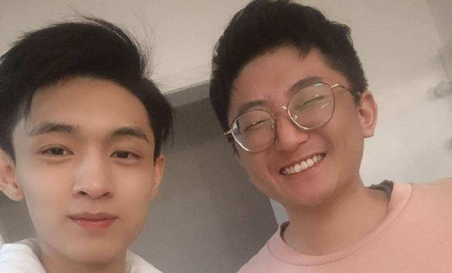 德云社|官媒怒批，德云社失“德”，网友：做相声的初心早丢了