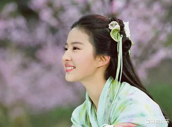 刘亦菲|梦华录开分8.3，刘亦菲仍是口碑最佳85花，可见内娱退步严重