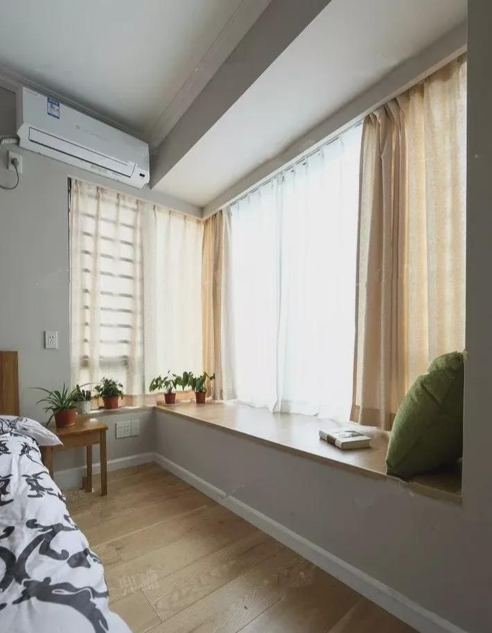 顶楼90平小复式半包6万,赠送的露台这样设计,瞬间多出一间房