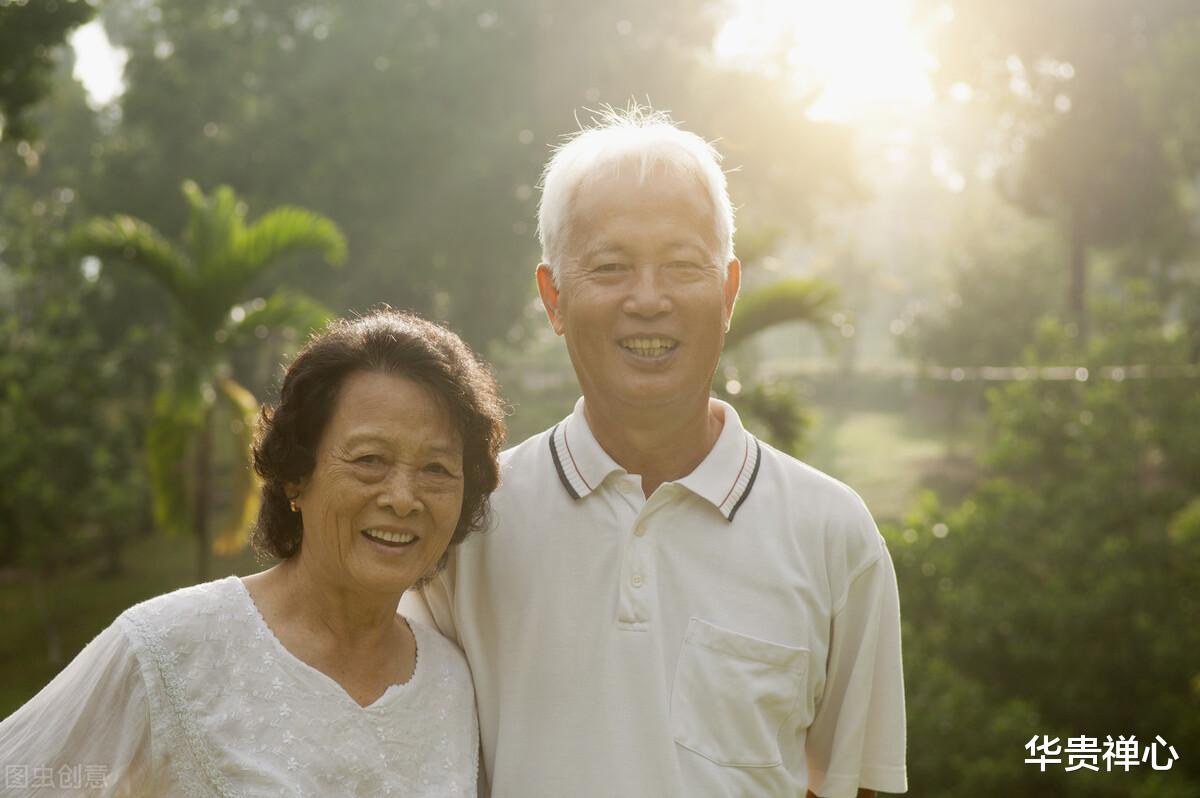 老年人家中必备的几件居家好物,不仅让生活舒畅,还能提升幸福感