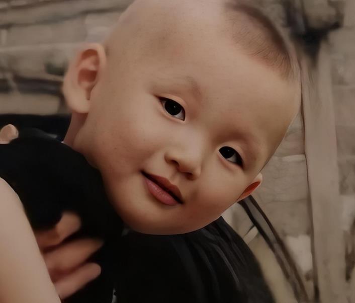 央视主播劳春燕：与丈夫分居16年，可她却说很幸福，这是为什么？