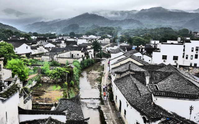 古镇|安徽一古村走红，风景可与三河媲美，还被誉为“中华写生第一村”