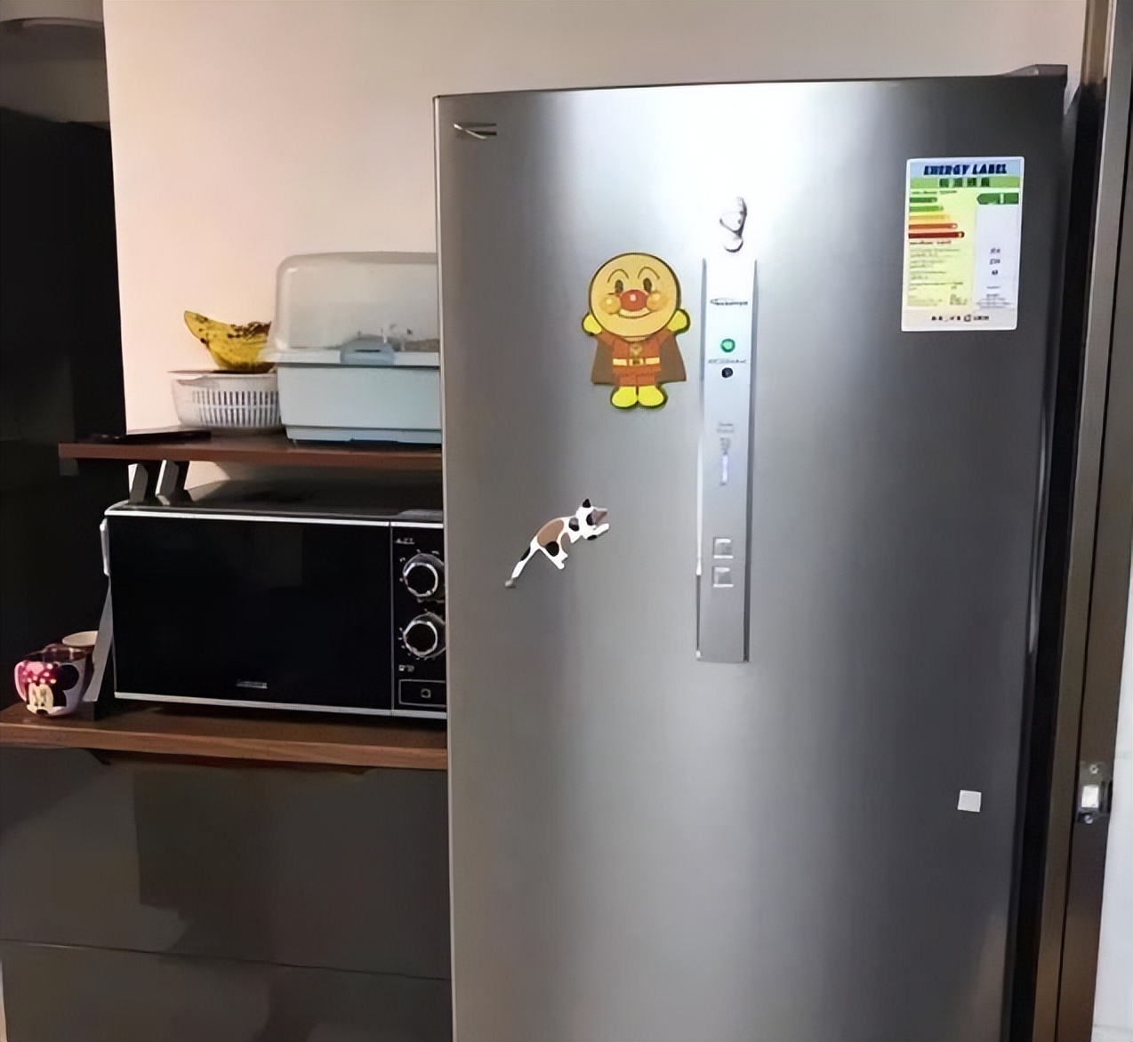 头一次见香港38㎡,蜗居一家3口,室内很温馨,忍不住晒晒