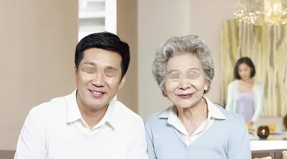 2013年,54岁女婿欺负70岁岳母,人伦底线何在?