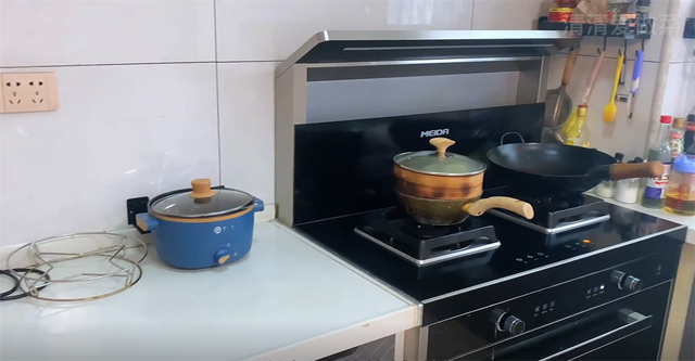 蟑螂药别再花钱买了!教你一个小妙招,安全无毒,1天蟑螂全灭光