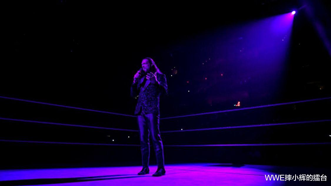 艾吉|WWE名人堂艾吉也带不动？猎魔射手达米安成最卑微的反派人物！