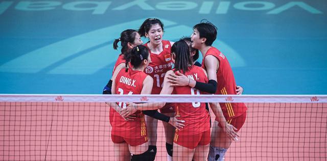 李盈莹|李盈莹20分，中国3-1加拿大，获得2连胜！