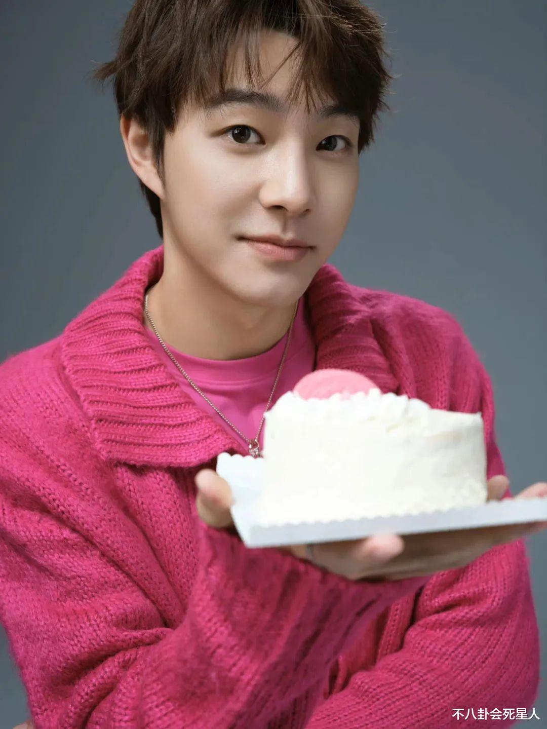 张欣尧|又一个明星塌房?28岁知名男星被曝当小三,带别人女朋友过夜