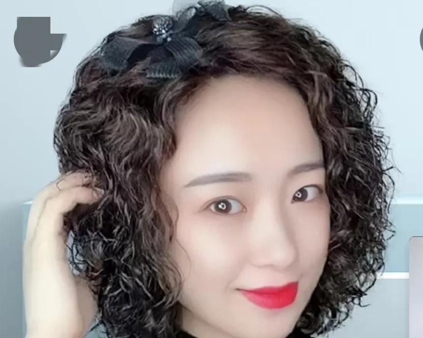 烫发 烫发记住“3要”“3不要”，才能让你时尚又减龄，温婉又气质