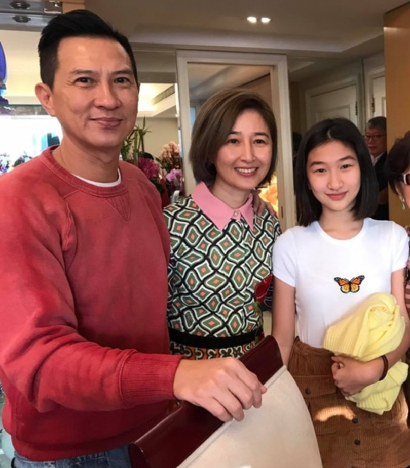 董璇|这10位星二代，长得太像他们的明星父母了！长大后直接刷脸接班？