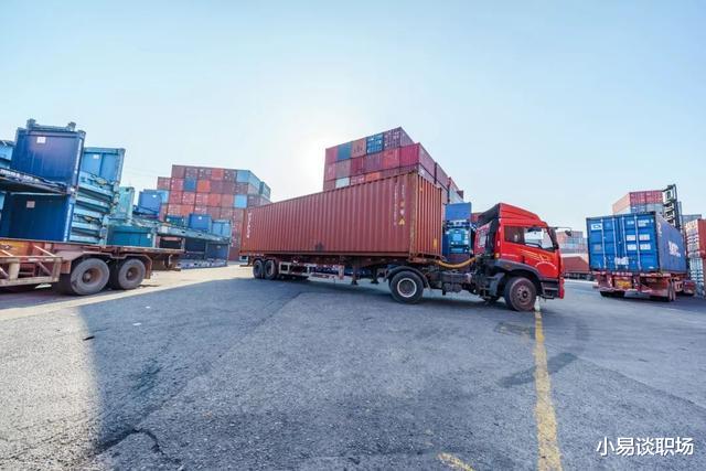 大学生|月薪不低却无人问津,这两大行业面临“断代”困境,究竟是为何