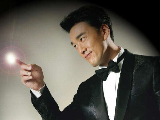 王耀庆|想当“奸商”却进了演艺圈，想演宅男却被锁定“霸总”，王耀庆也无语了