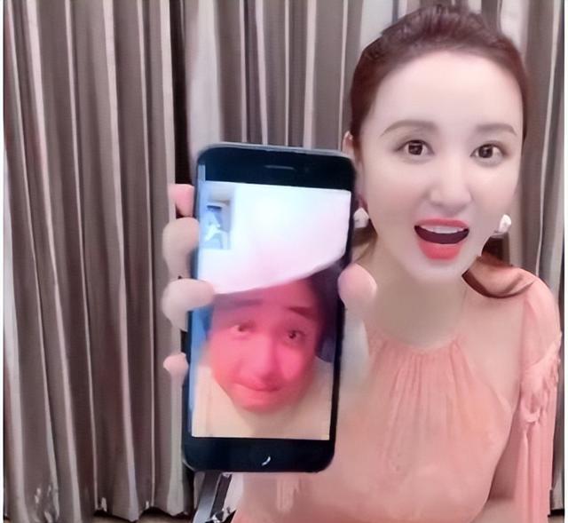 明星|这7位明星的直播翻车现场，不好意思，我笑的好大声！