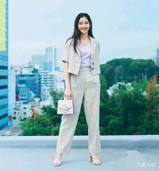 裤子|腿型不完美,试试这3条裤子,日杂博主都在穿