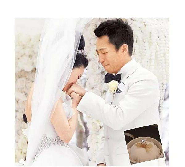 大S|大小S姐妹花，一个奉子成婚一个闪婚，都在强颜欢笑