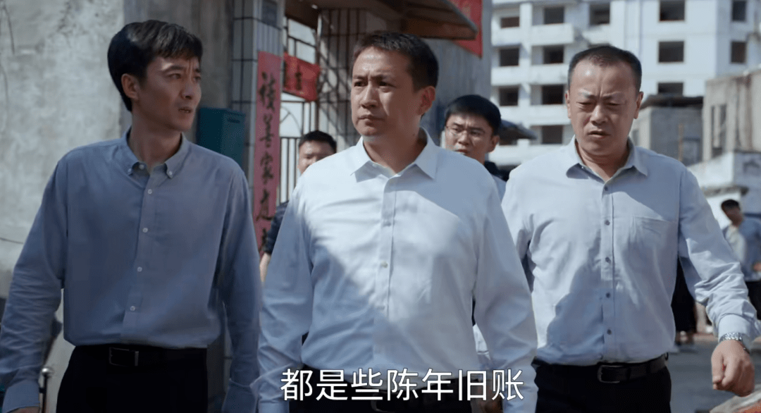 黄磊|黄磊成《县委大院》败笔？演官员遭吐槽，网友纷纷表示出戏