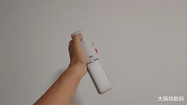 半导体|全天候长续航的多功能露营灯——idmix露营灯评测