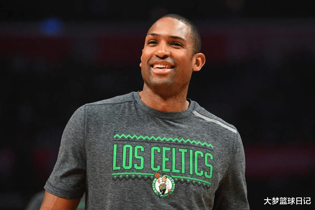 衬衫|职业生涯经历了141场季后赛，35岁终于圆梦总决赛