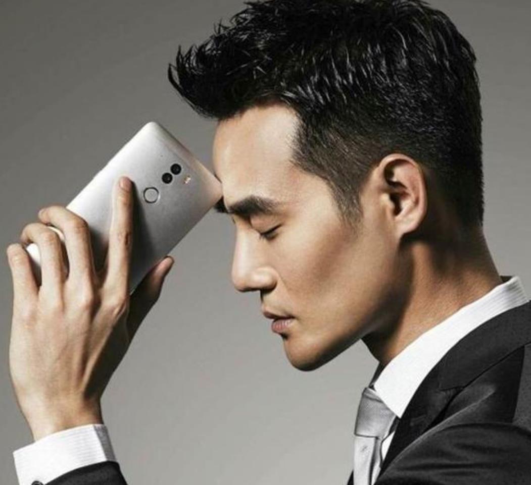 小米科技|小米10刚出来觉得好贵，后面又出了几款手机，我果断买了小米10