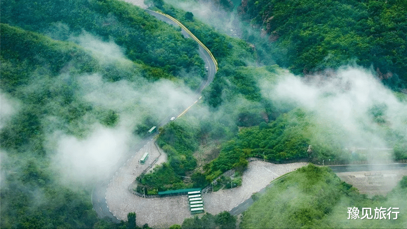 新疆维吾尔自治区|八大景点融为一体的云台山，你可以这样玩，总有一处风景打动你！