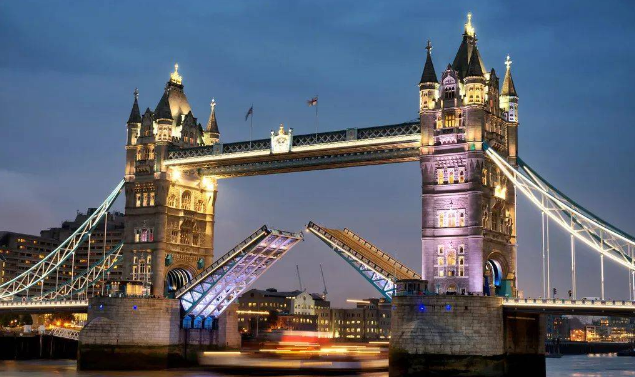 伦敦塔桥灯光设计赏析