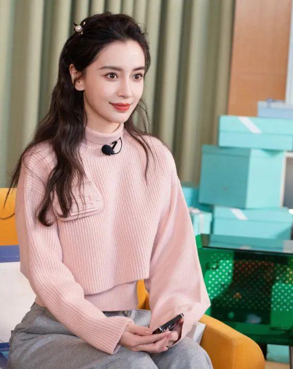 刘海 看狂飙上头，看李一桐的公主切也上头啊！