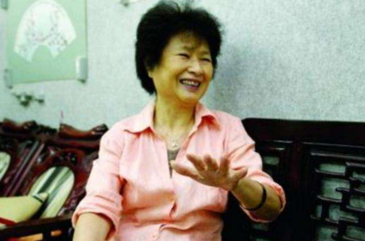 女乒|60年代女乒世界冠军，晚年主动搬进养老院，在除夕夜孤独离世