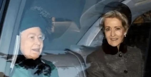 她是英国女王的情敌,有资格授勋却一生未得女王授勋,晚年悲凉