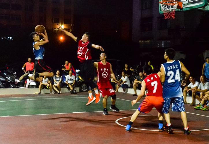 程序员|打不了职业一样很赚钱!网红球员更是吸金无数,职业或许只是信仰