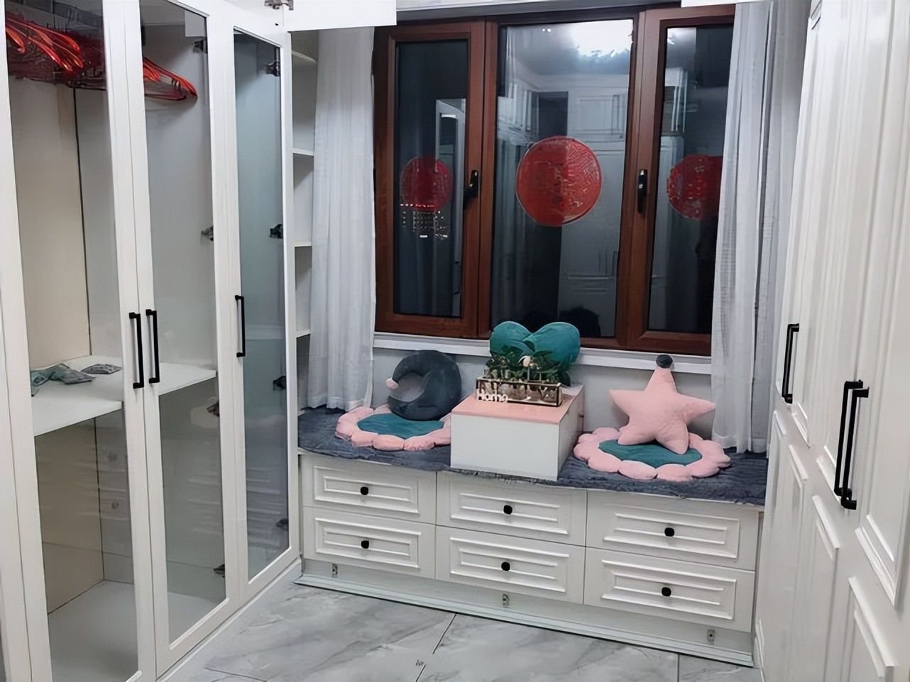 上海小夫妻的婚房意外“火了”,装修一塌糊涂,每个功能区都踩坑