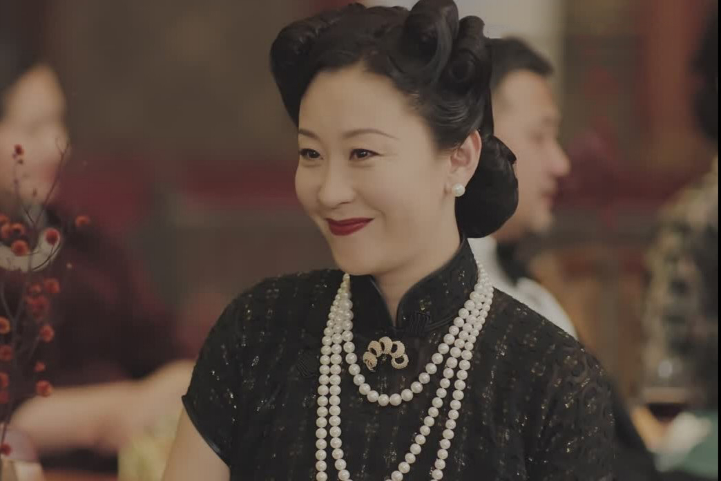 钟玉|《传家》原著顾姨：一生无爱无性，帮扶周家四代人，可恨也可敬