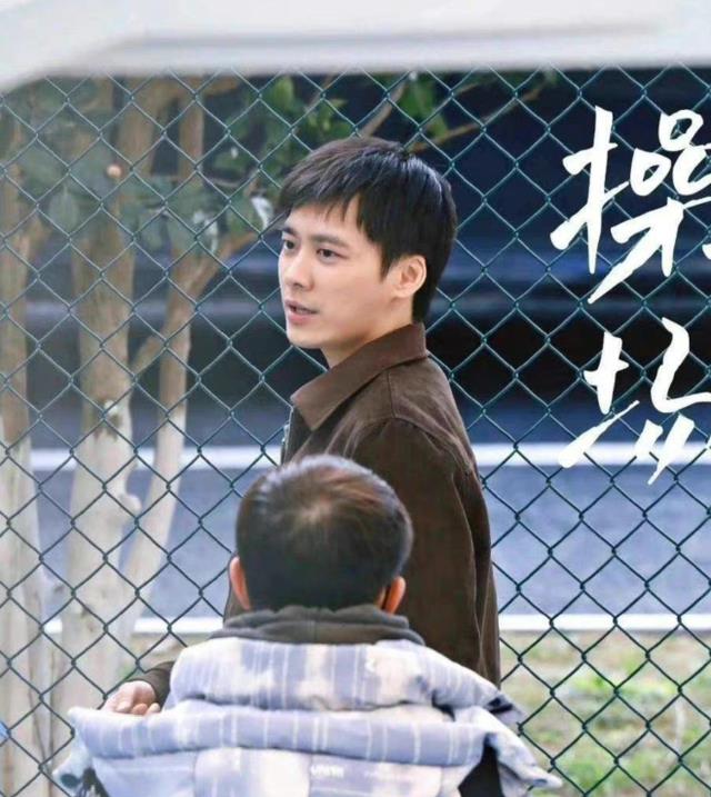 李易峰|王嘉尔八年站姐发文引争议，李易峰事件还会牵扯出多少人？