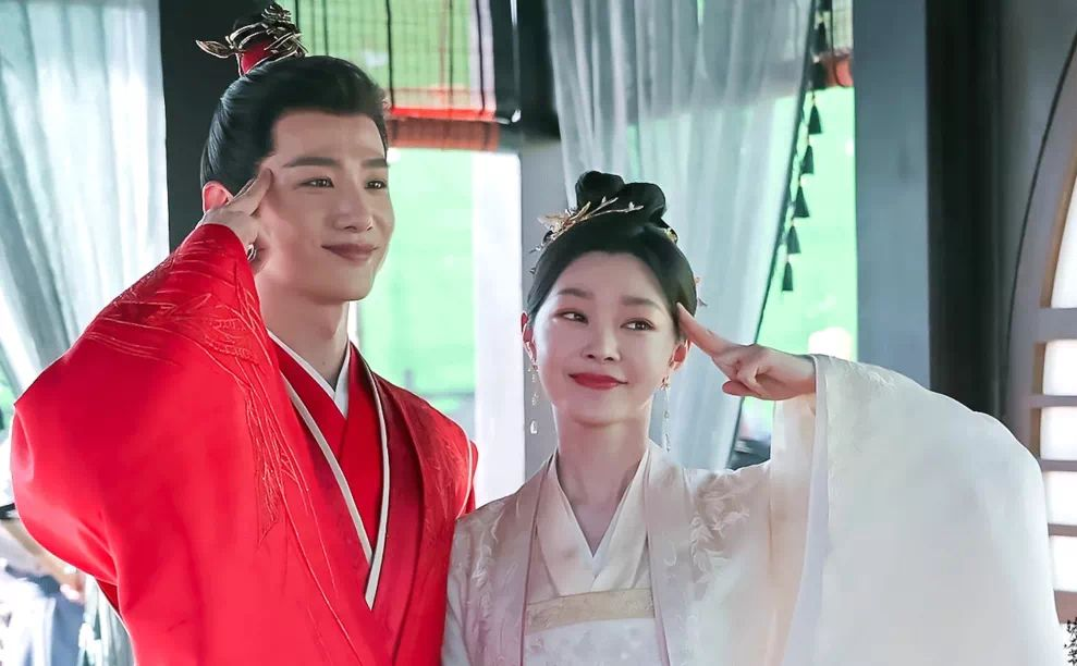 白敬亭|白敬亭塌房?被曝是撩妹高手、营销大户?