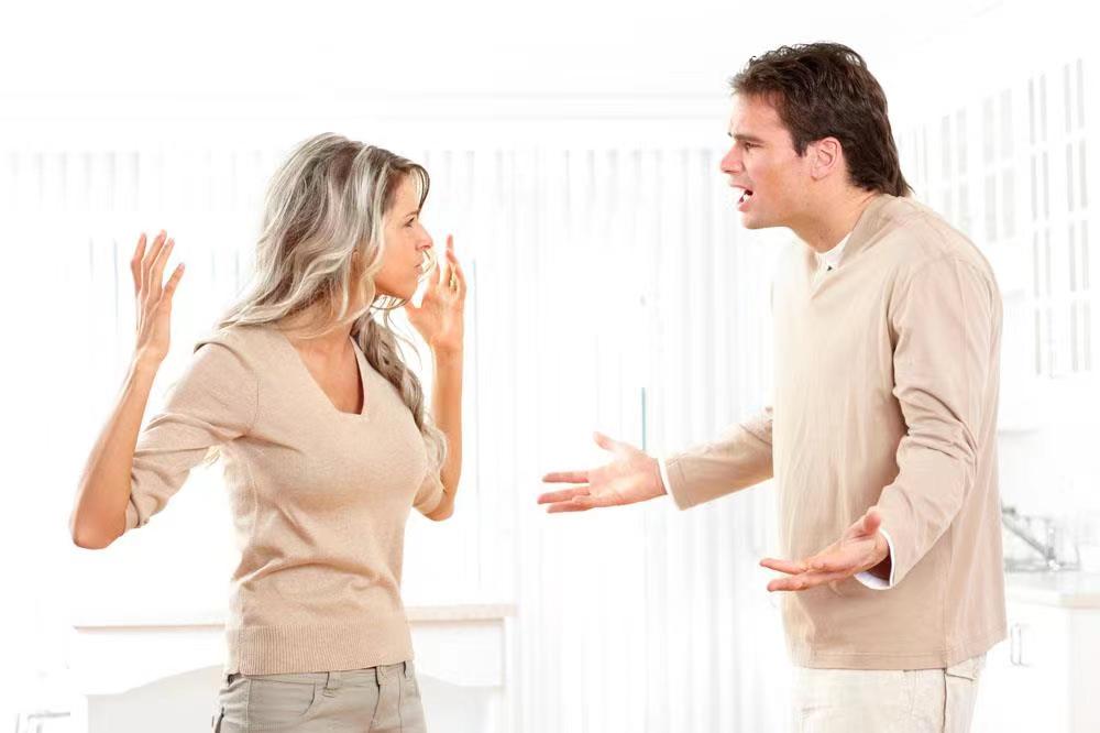 舔狗|男女之间的暧昧期能保持多久？网友：开始即结束！